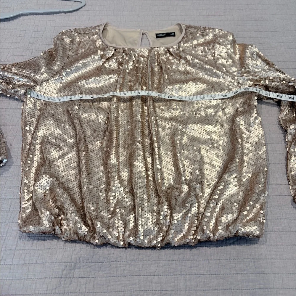 Simply Vera Vera Wang Gold Sequin Blouse Balloon Sleeve Party Top Size Medium - Picture 9 of 12
